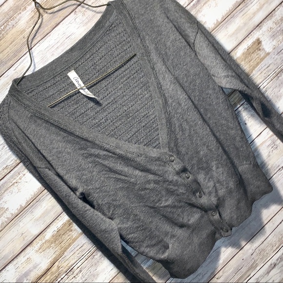 Aeropostale Sweaters - Aeropostale Women’s Gray Cardigan Sweater M